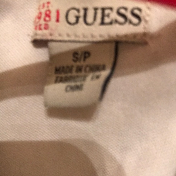Guess super cute gray blouse size small - Picture 3 of 7